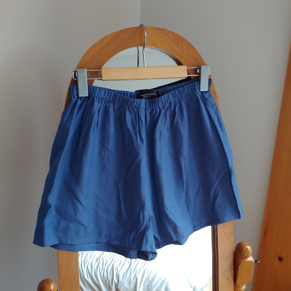 Pants - 🌿 2/25$ - Blue shorts